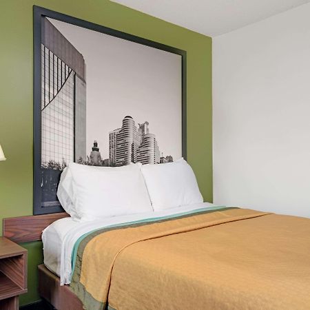Super 8 By Wyndham Buffalo Exteriér fotografie